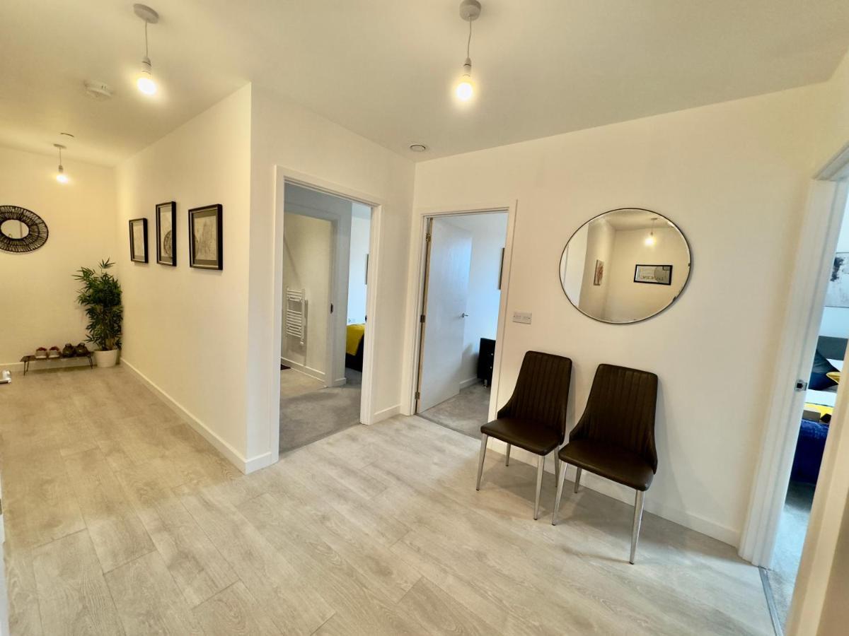 לונדון 3Bedroom, 2Bathroom, Balcony,Luxury Flat Westfield מראה חיצוני תמונה