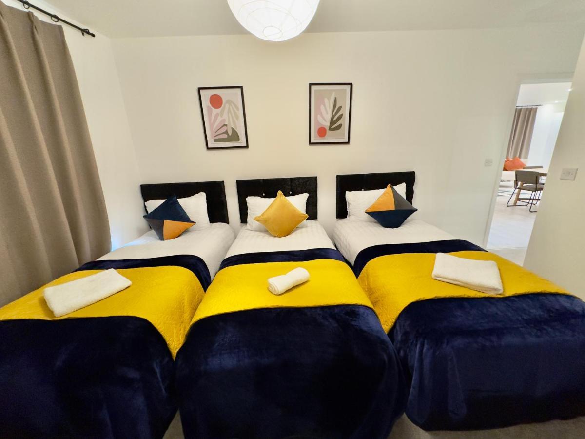 לונדון 3Bedroom, 2Bathroom, Balcony,Luxury Flat Westfield מראה חיצוני תמונה