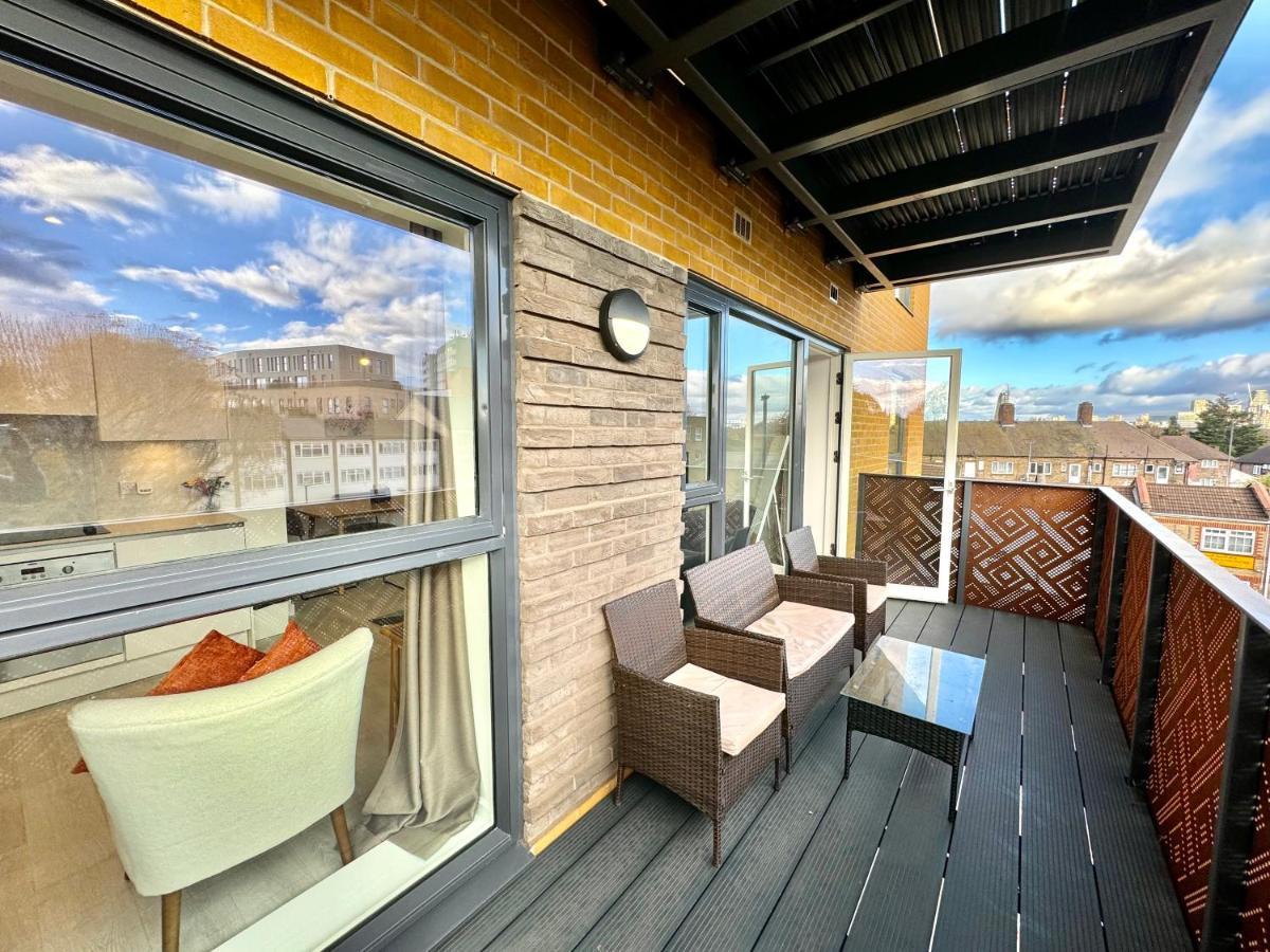 לונדון 3Bedroom, 2Bathroom, Balcony,Luxury Flat Westfield מראה חיצוני תמונה