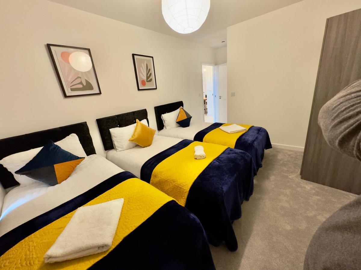 לונדון 3Bedroom, 2Bathroom, Balcony,Luxury Flat Westfield מראה חיצוני תמונה
