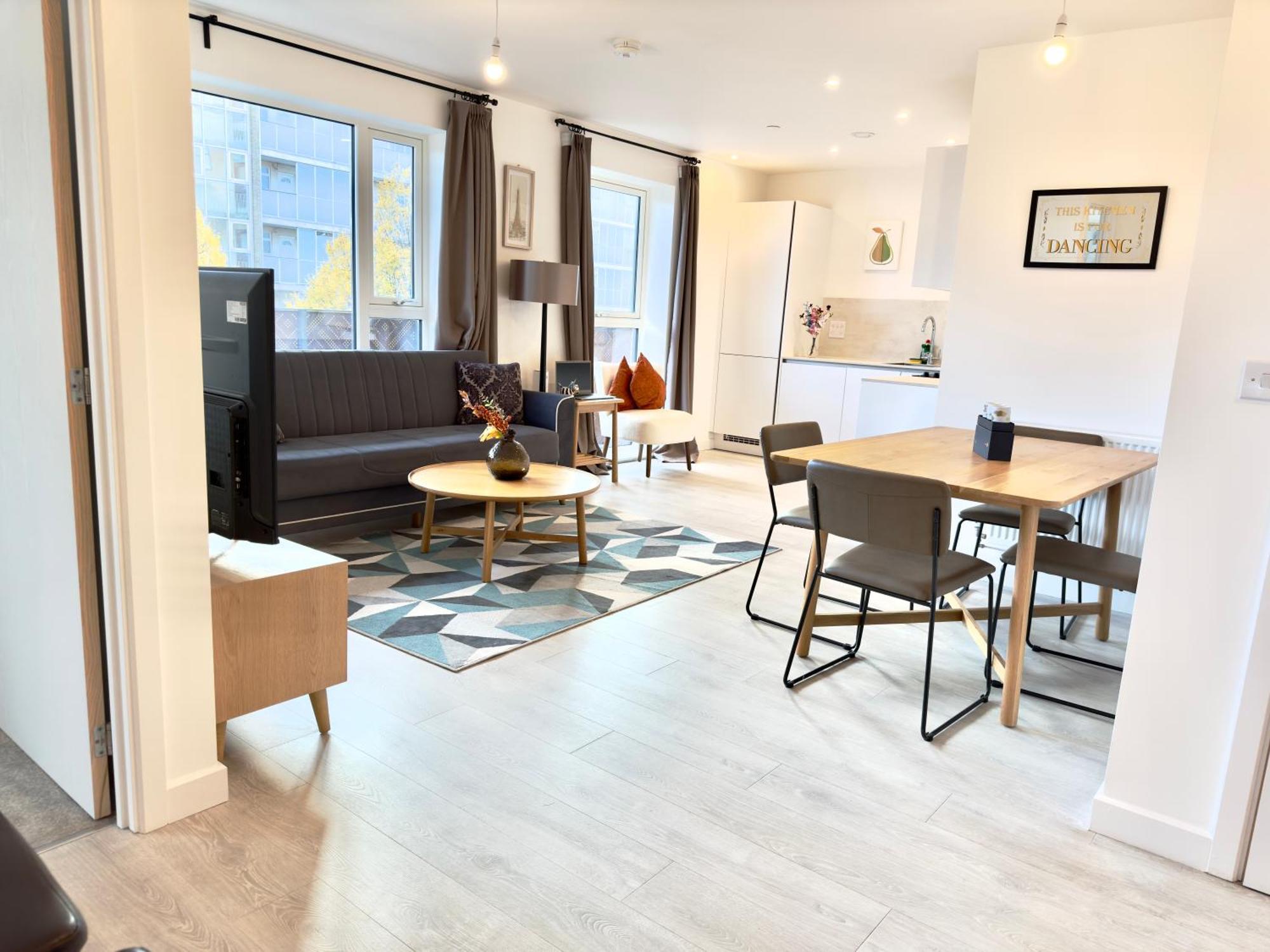 לונדון 3Bedroom, 2Bathroom, Balcony,Luxury Flat Westfield מראה חיצוני תמונה