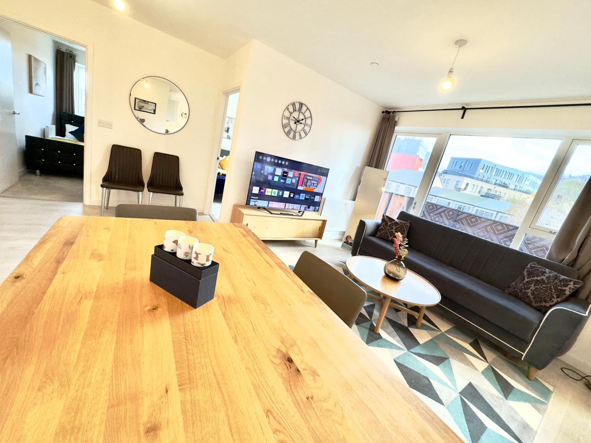 לונדון 3Bedroom, 2Bathroom, Balcony,Luxury Flat Westfield מראה חיצוני תמונה